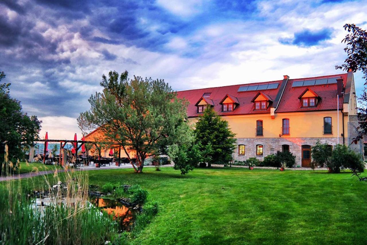 Hotel Und Restaurant Rittergut Kreipitzsch Naumburg  Eksteriør billede