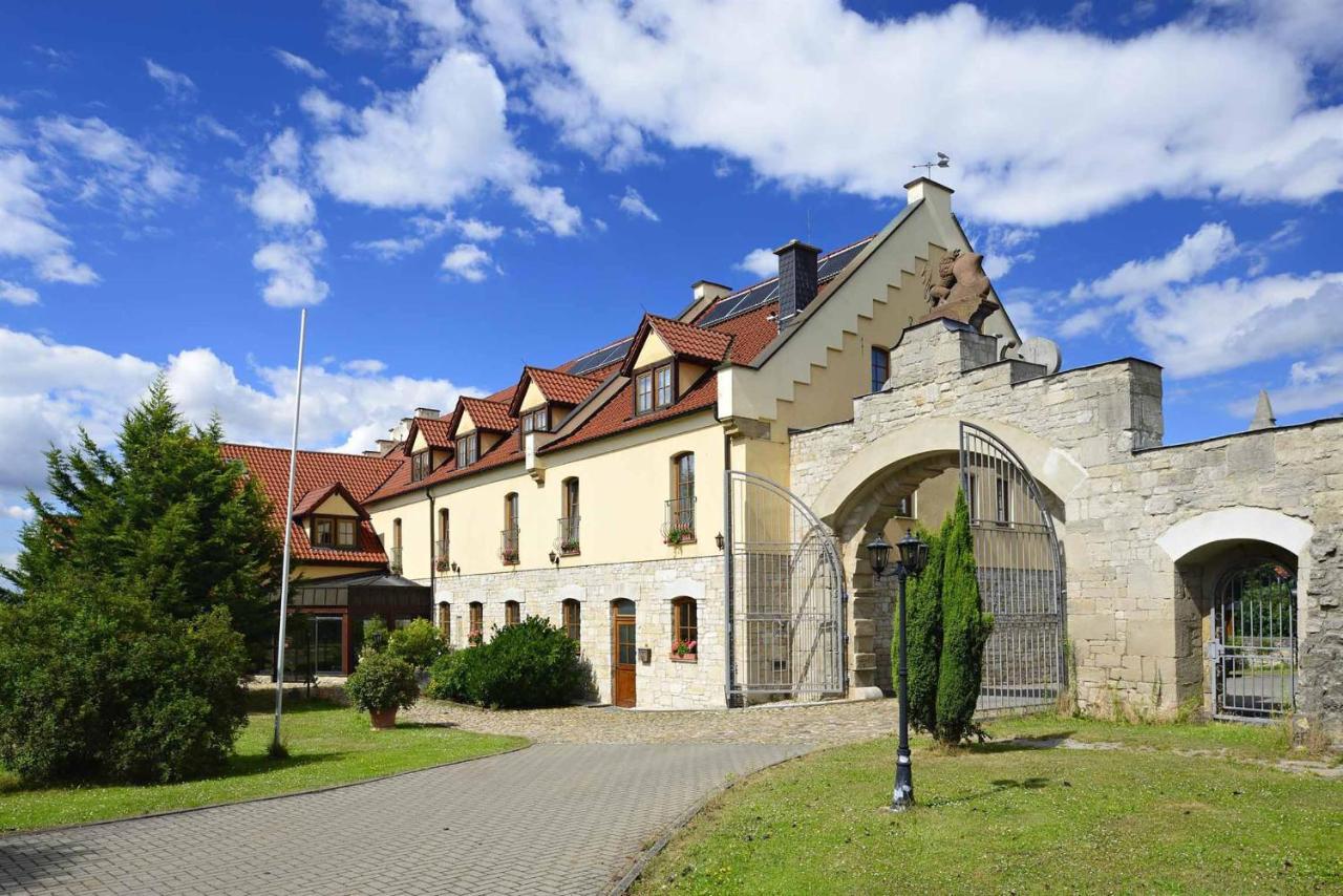 Hotel Und Restaurant Rittergut Kreipitzsch Naumburg  Eksteriør billede